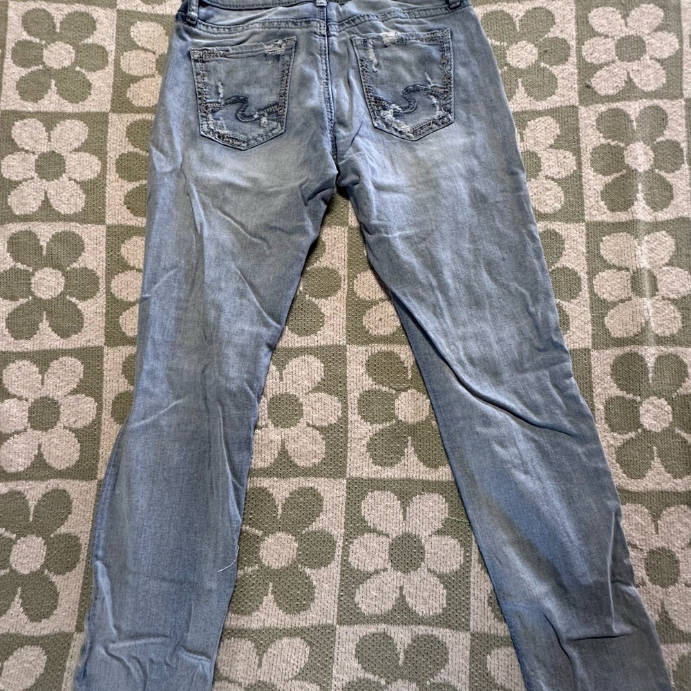 Distressed silver Jeans - Picture 2 of 4
